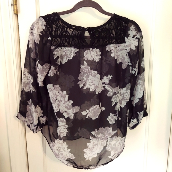 Sheer Black Floral Blouse - Picture 2 of 5
